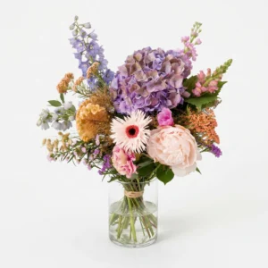 Bouquet de fleurs rose pâle Love Letter avec pivoines et hortensias - La Maison Fleurie Douai